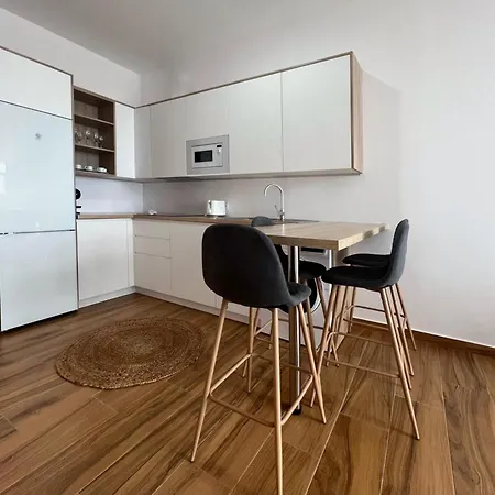 Jasmine L7 Apartment